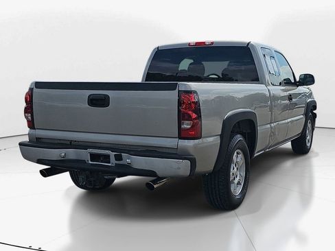 Used 2007 Chevrolet Silverado 1500 W/T RWD image 6