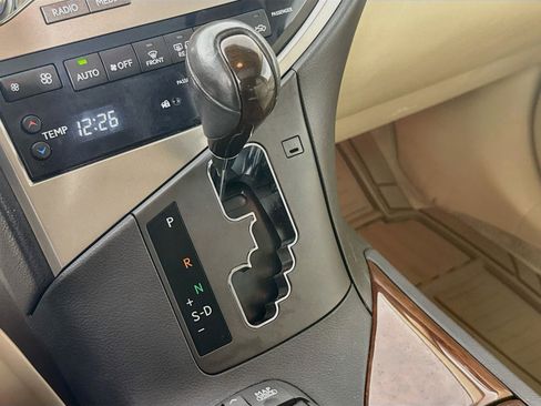 Used 2013 Lexus RX 350 AWD w/ Navigation Pkg image 19