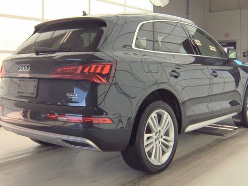 Used 2018 Audi Q5 2.0T Premium Plus w/ Premium Plus Package image 2