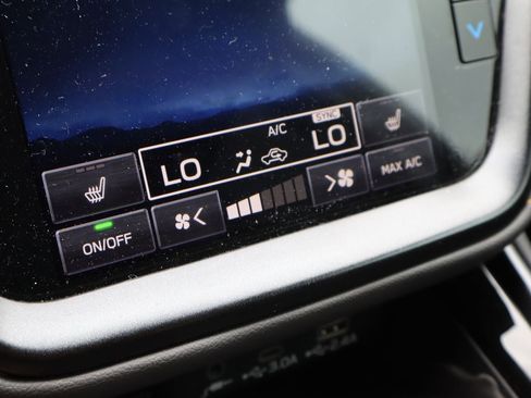 Used 2024 Subaru Outback Wilderness w/ Wilderness Package AWD/4WD image 9