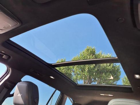 New 2026 Buick Enclave Sport Touring image 5