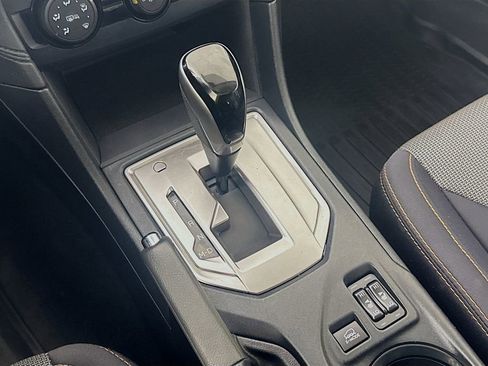 Used 2019 Subaru Crosstrek 2.0i Premium w/ Moonroof Package image 16