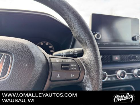 Used 2024 Honda CR-V LX image 17