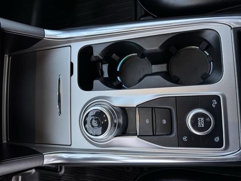 Used 2020 Ford Explorer Limited image 42