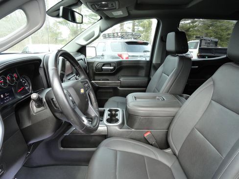 Used 2022 Chevrolet Silverado 1500 LTZ w/ LTZ Premium Package image 13