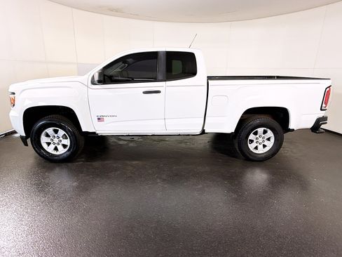 Used 2020 GMC Canyon W/T w/ Convenience Package RWD image 6