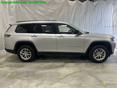 Used 2023 Jeep Grand Cherokee L Laredo w/ Luxury Tech Group I AWD/4WD image 14