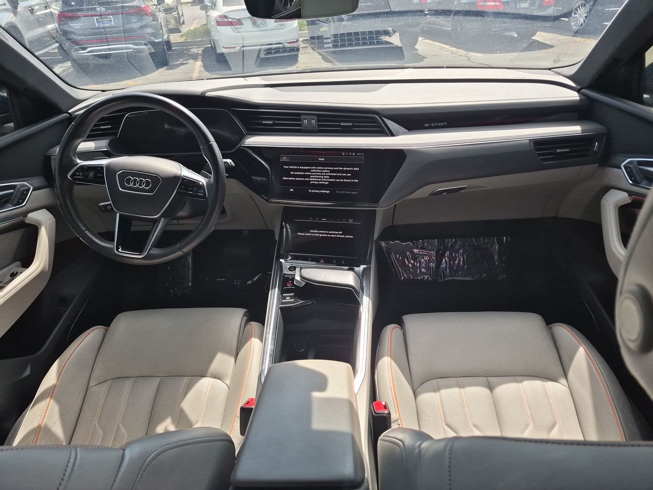 Used 2024 Audi Q8 e-tron Prestige AWD/4WD image 27