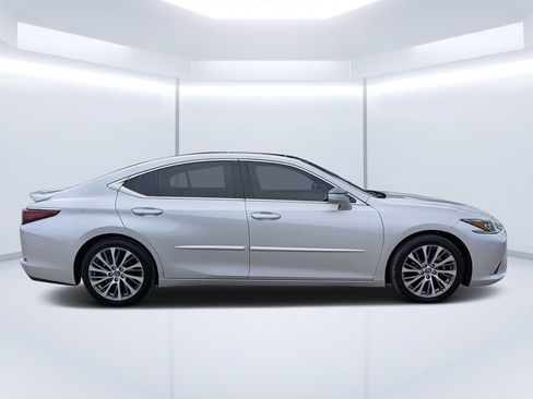 Used 2021 Lexus ES 350 w/ Premium Package FWD image 2