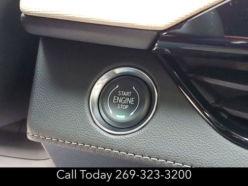 New 2025 Buick Enclave Preferred image 17