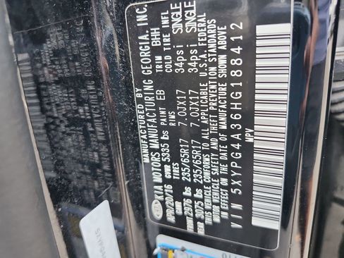 Used 2017 Kia Sorento LX w/ LX Convenience Package image 25