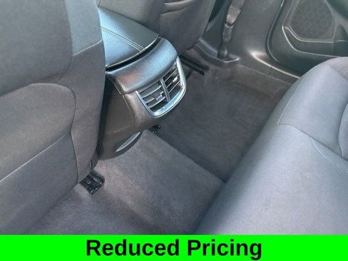 Used 2023 Chevrolet Malibu LT FWD image 33