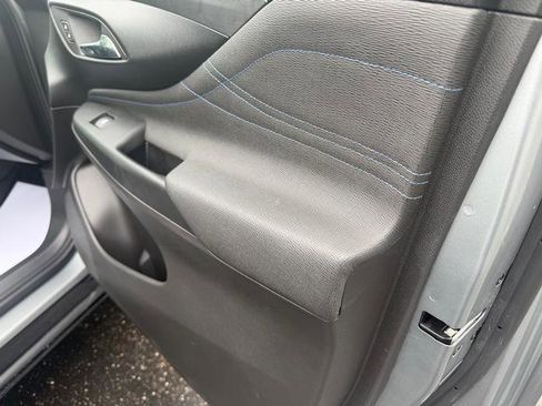 Used 2025 Buick Envista Sport Touring w/ Convenience I Package FWD image 12