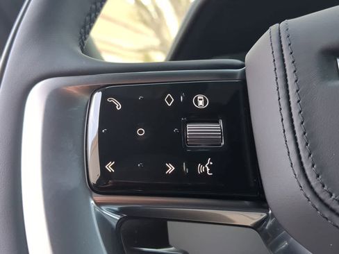 New 2026 Land Rover Range Rover SE image 26