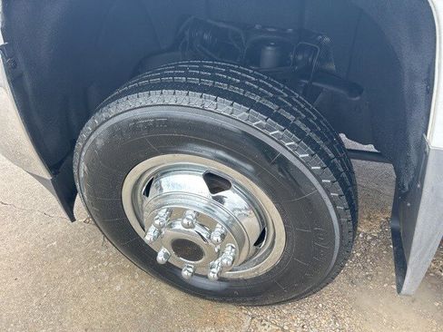 Used 2016 Chevrolet Silverado 3500 W/T w/ WT Convenience Package image 5