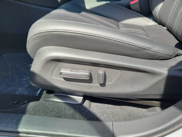 New 2027 Honda HR-V EX-L image 11