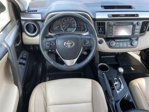 Used 2014 Toyota RAV4 Limited w/ Technology Package AWD/4WD image 11