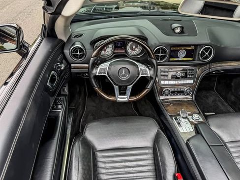 Used 2013 Mercedes-Benz SL 550 image 31