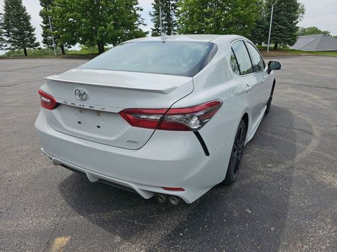Used 2024 Toyota Camry XSE FWD image 6