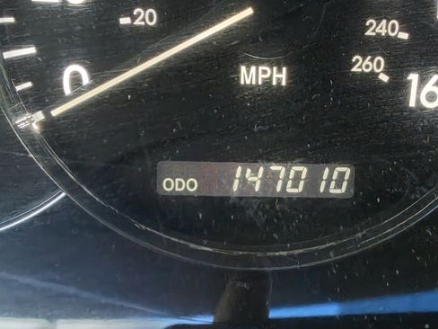 Used 2008 Toyota Avalon XLS image 16