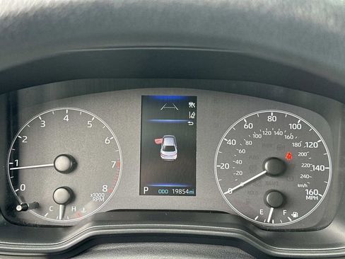 Used 2024 Toyota Corolla LE FWD image 24