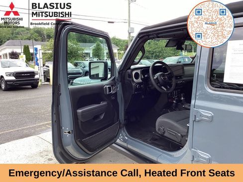 Used 2024 Jeep Wrangler Unlimited AWD/4WD image 25
