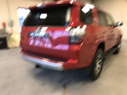 Certified 2024 Toyota 4Runner TRD Off-Road Premium image 3