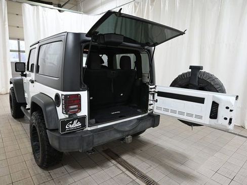 Used 2017 Jeep Wrangler Sport w/ Quick Order Package 24S image 11