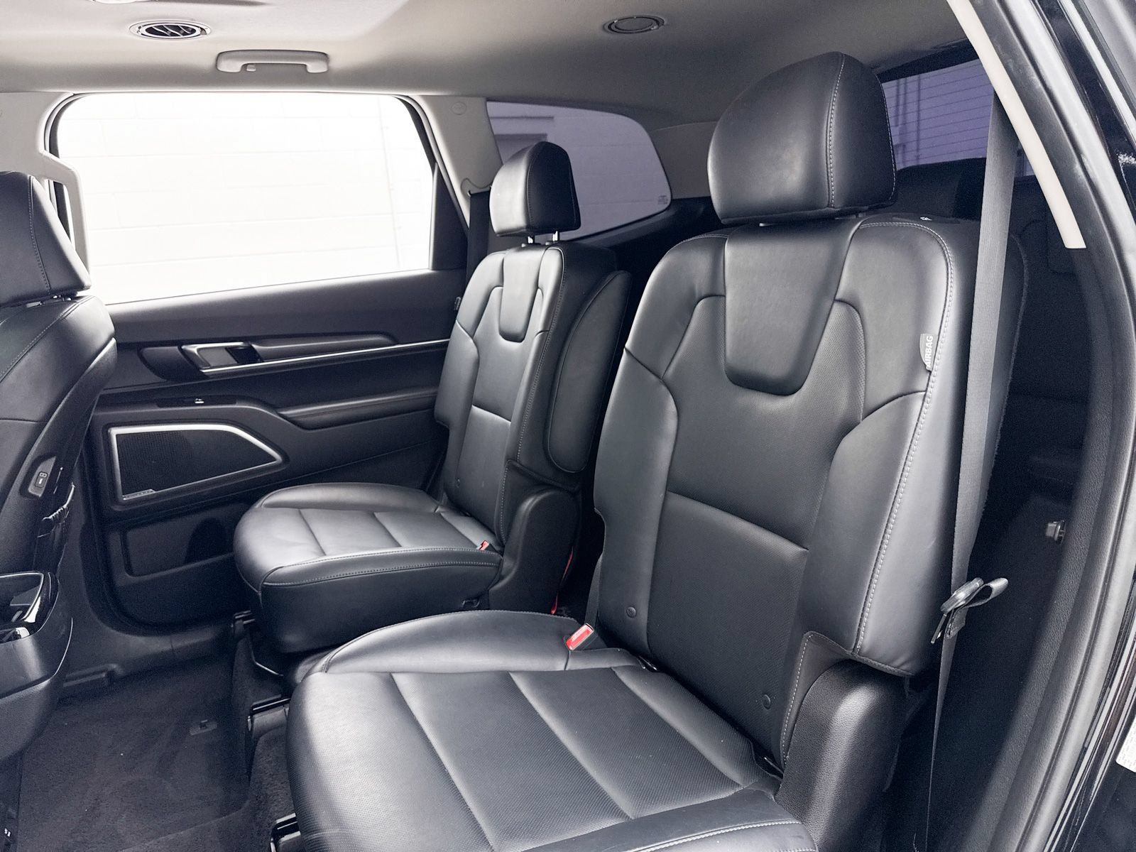 Certified 2024 Kia Telluride S w/ S Sunroof Package FWD image 32
