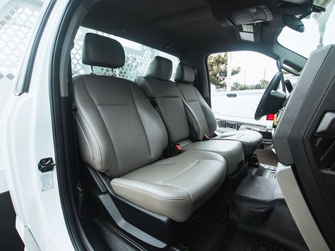 Used 2020 Ford F350 XL w/ Power Equipment Group image 15