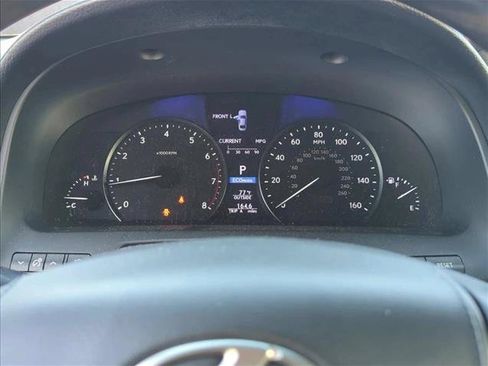 Used 2014 Lexus LS 460 w/ Comfort Package RWD image 18