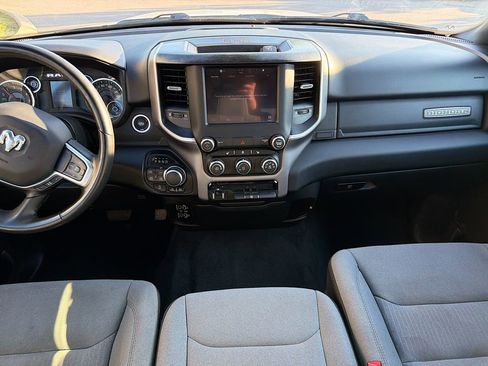 Used 2023 RAM 1500 Big Horn AWD/4WD image 18