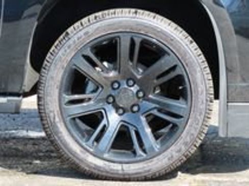 Used 2019 Cadillac Escalade Premium Luxury AWD/4WD image 43