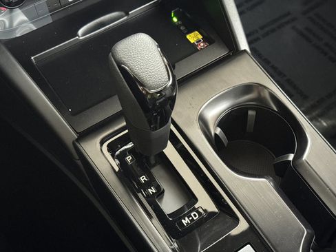 New 2026 Subaru Outback Limited AWD/4WD image 24