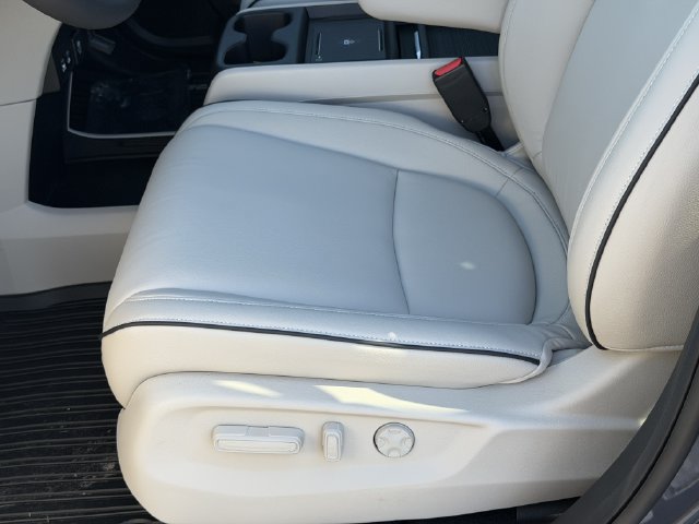 New 2027 Honda Odyssey Touring image 48