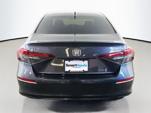 Certified 2025 Honda Civic Sport Touring image 6