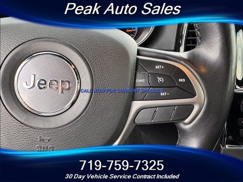 Used 2022 Jeep Grand Cherokee Laredo X AWD/4WD image 15