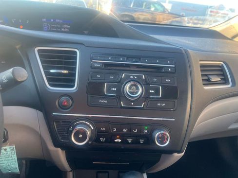 Used 2014 Honda Civic LX image 6