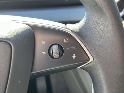 Used 2025 Tesla Model 3 Long Range RWD image 23