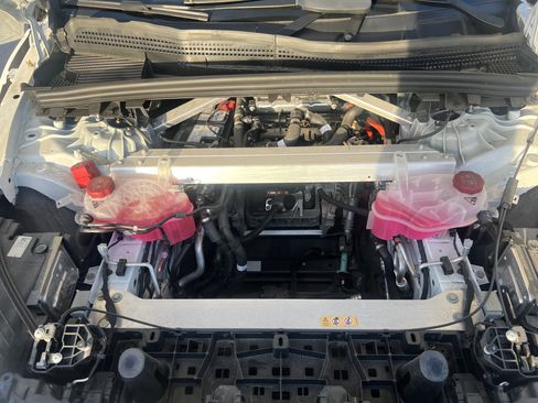 Certified 2023 Mercedes-Benz EQS 450+ SUV image 36