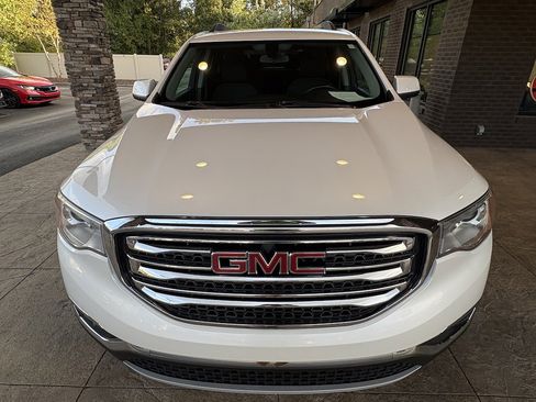 Used 2018 GMC Acadia SLE image 3