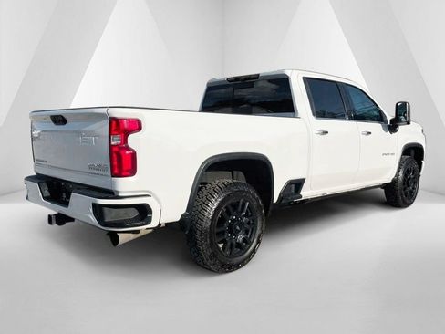 Used 2020 Chevrolet Silverado 2500 High Country w/ Z71 Off-Road Package AWD/4WD image 31