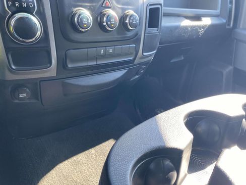 Used 2017 RAM 1500 Express image 27