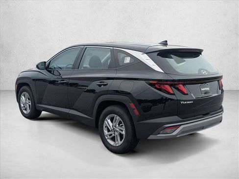 Used 2026 Hyundai Tucson SE FWD image 7