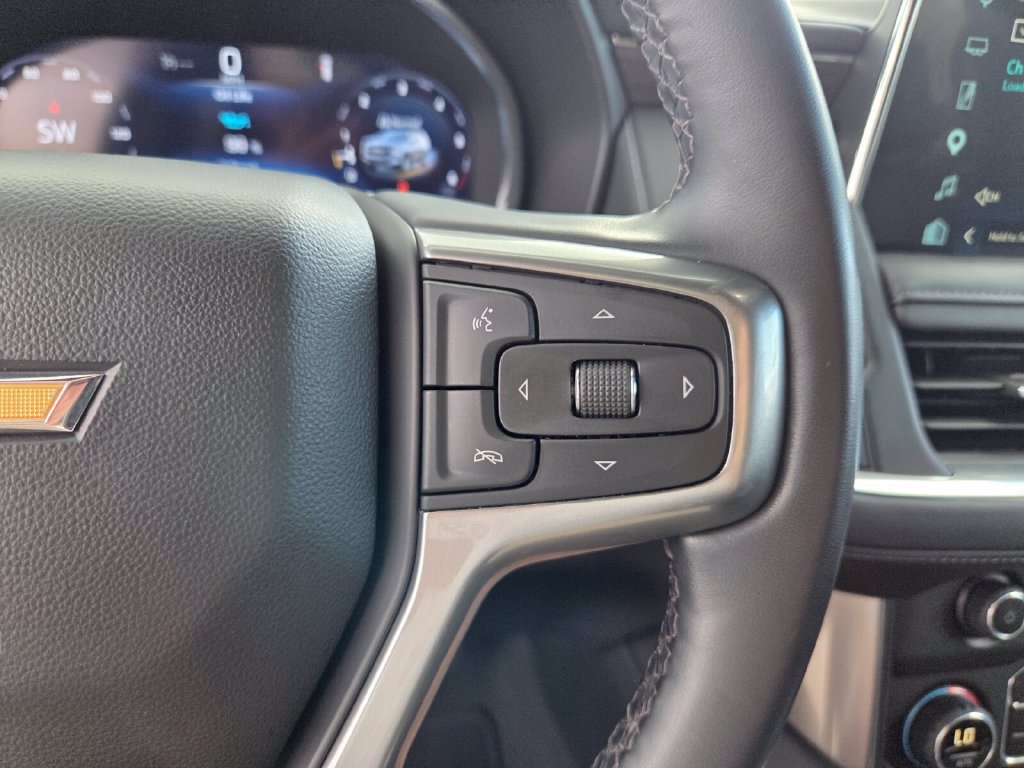 Used 2024 Chevrolet Tahoe LT w/ Luxury Package RWD image 31