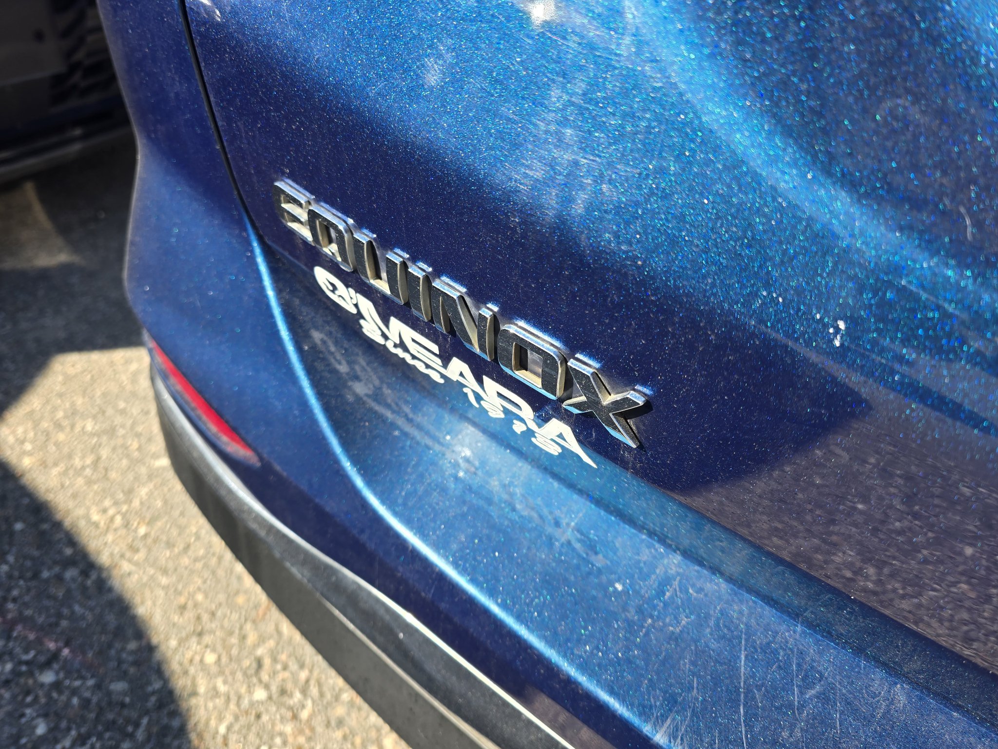 Used 2019 Chevrolet Equinox LT FWD image 12