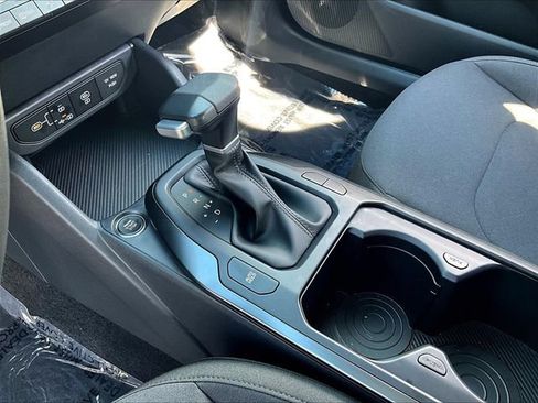 Certified 2026 Kia K4 FWD image 19