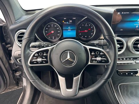 Used 2021 Mercedes-Benz GLC 300 image 29