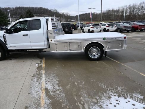 Used 2024 Ford F550 2WD SuperCab Super Duty w/ XLT Value Package image 18