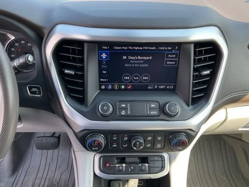 Used 2023 GMC Acadia SLE w/ Driver Convenience Package AWD/4WD image 13